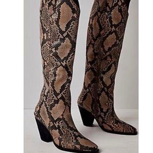 Free people Leni tall western boot size 40/10